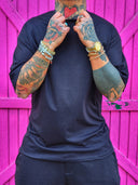 T-Shirt Over Black
