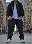 Completo Travis Black